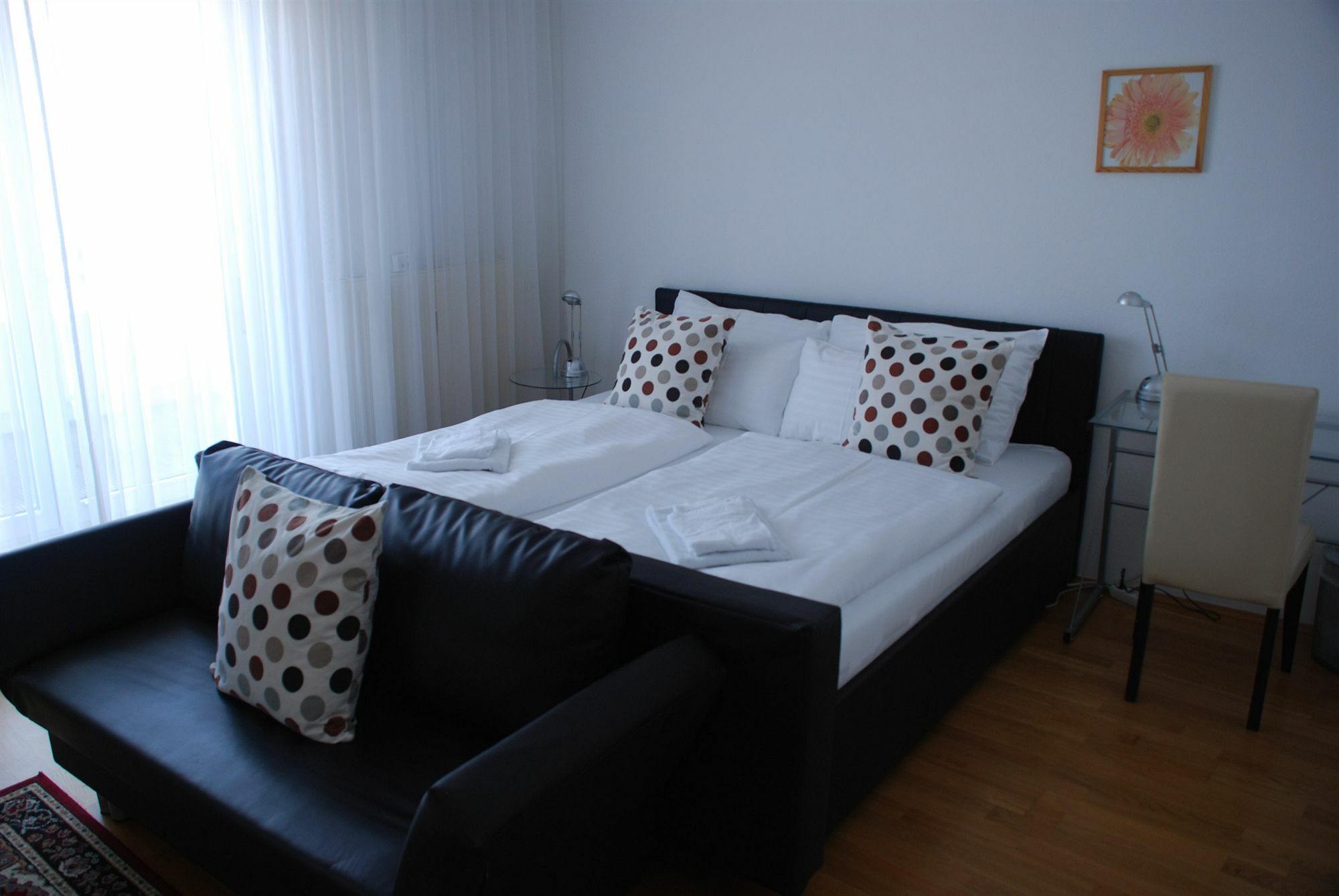 Duschel Apartments City Center Vienna Esterno foto
