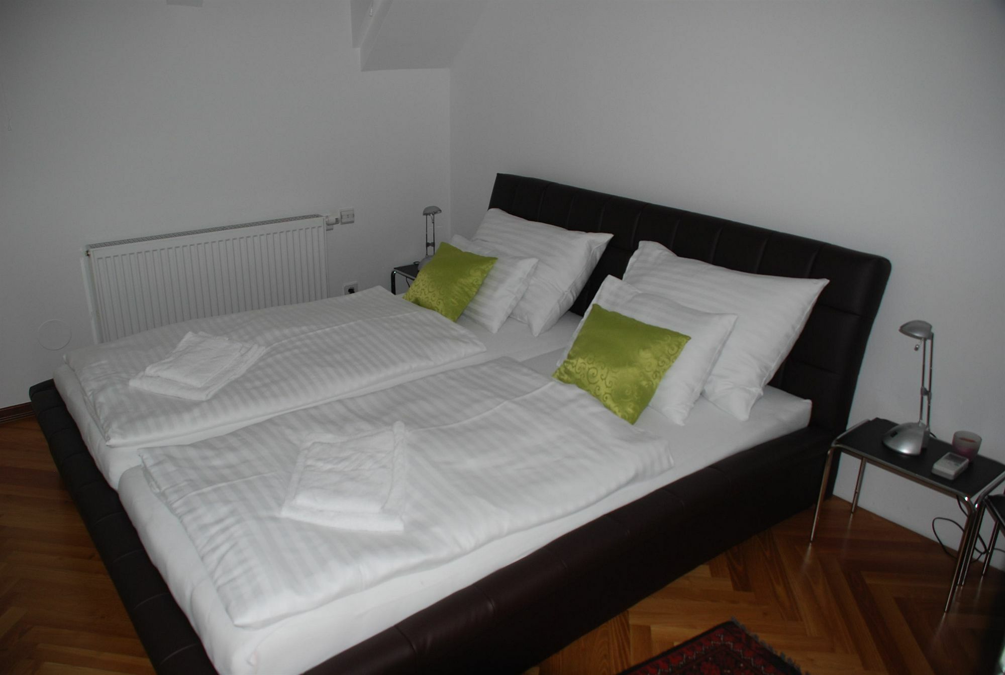 Duschel Apartments City Center Vienna Esterno foto